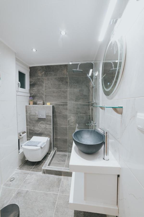 Comfy And Stylish Apartment Салоніки Екстер'єр фото